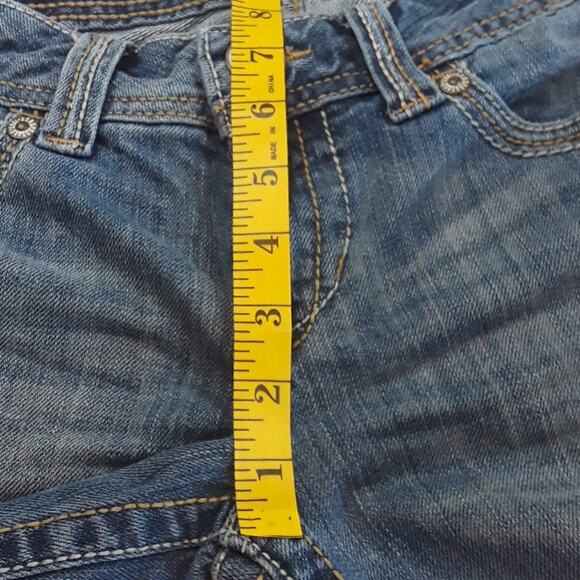 Aeropostale Womens Sz 6 Modest Y2K Flap Pocket Distressed Denim Shorts5725 - Picture 7 of 10